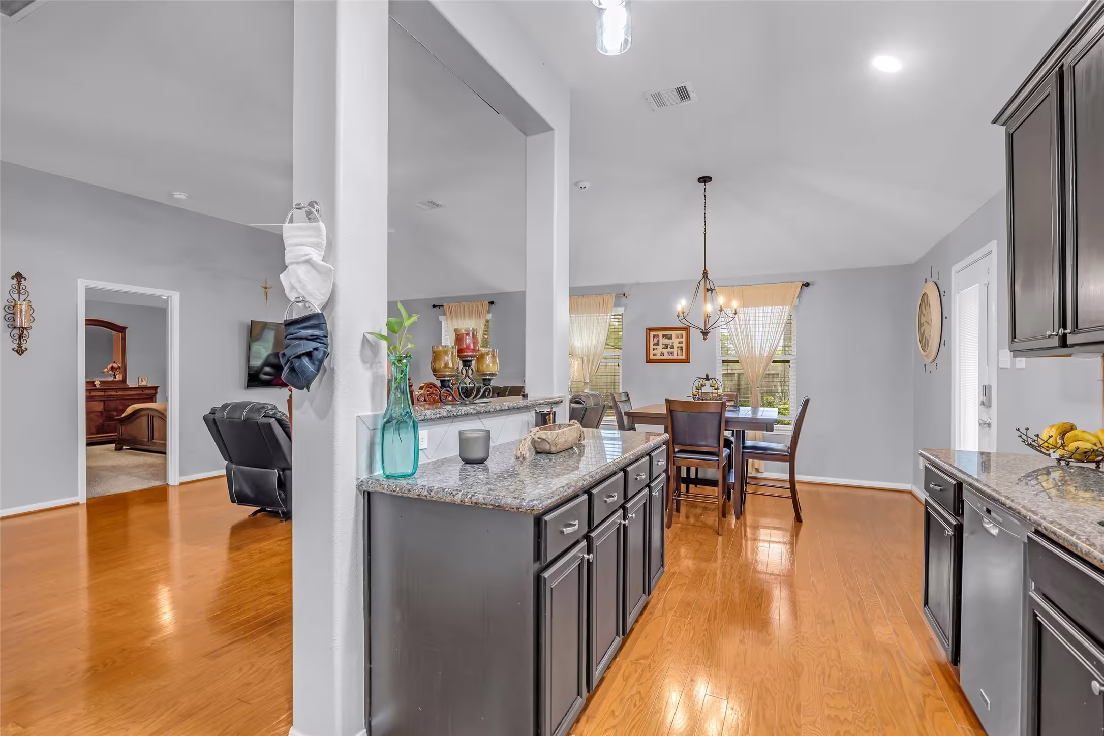 Photo 6 of 16807 Castoff Court, Crosby, TX