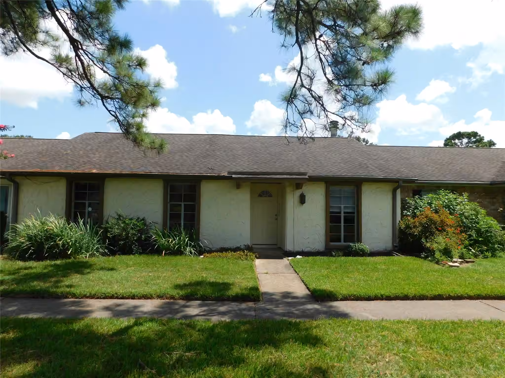 Photo of 3980 Laura Leigh Drive, Friendswood, TX 77546