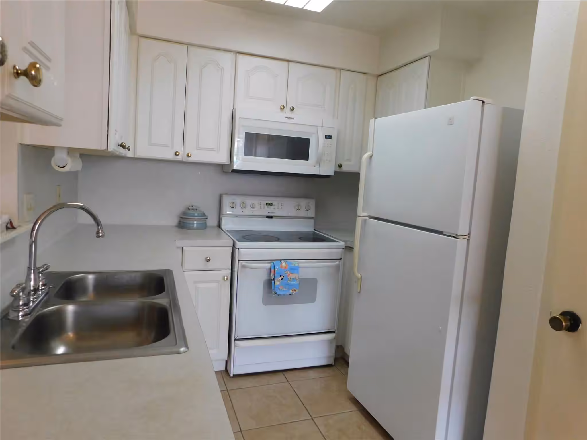 Photo 5 of 3980 Laura Leigh Drive, Friendswood, TX