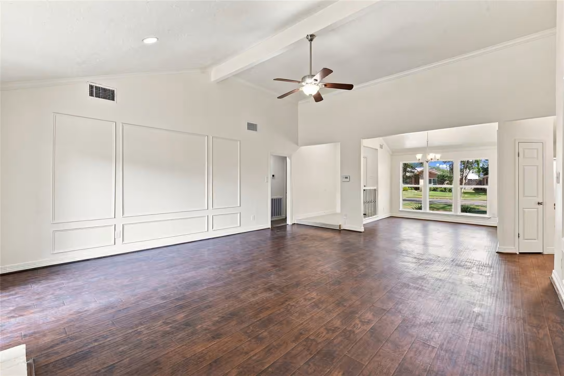 Photo 6 of 13030 Ellesmere Drive, Houston, TX