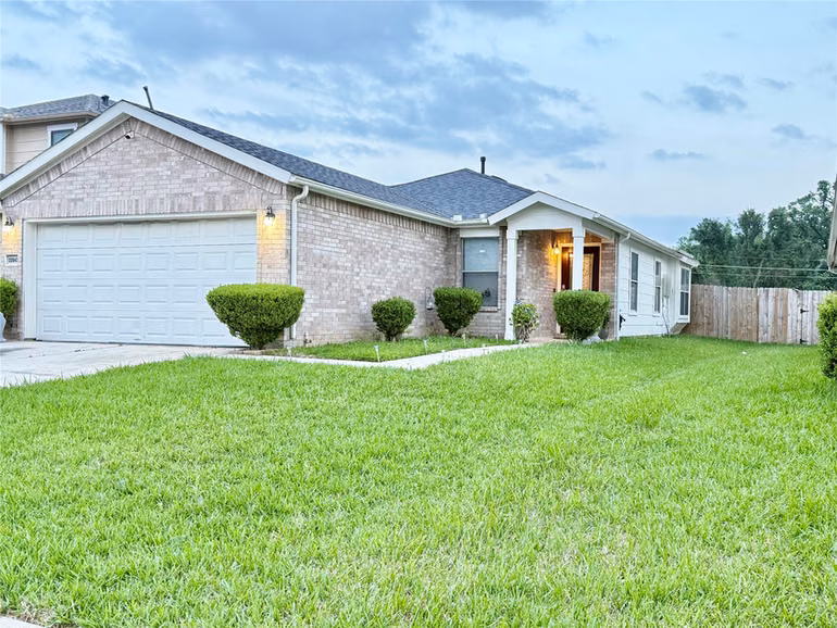 Photo of 22843 Twisting Pine Drive, Spring, TX