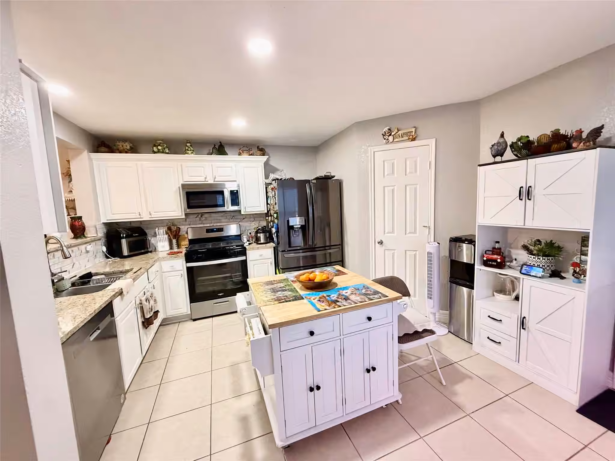 Photo 7 of 22843 Twisting Pine Drive, Spring, TX