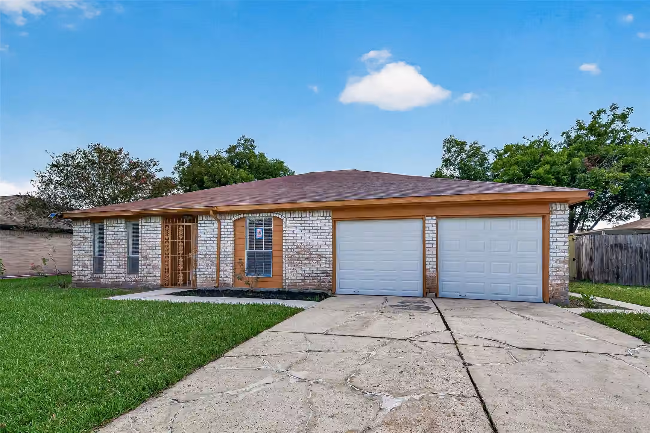 Photo 3 of 6918 Cloud Swept Lane, Houston, TX