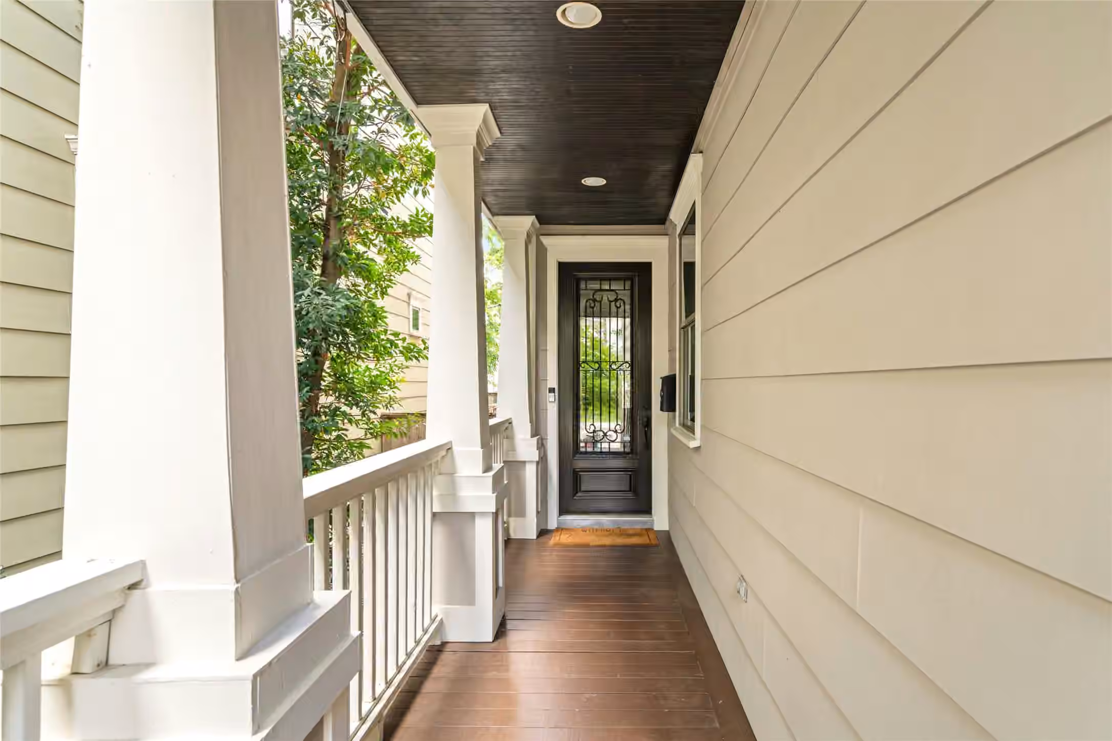 Photo 3 of 412 W 25th Street, Houston, TX