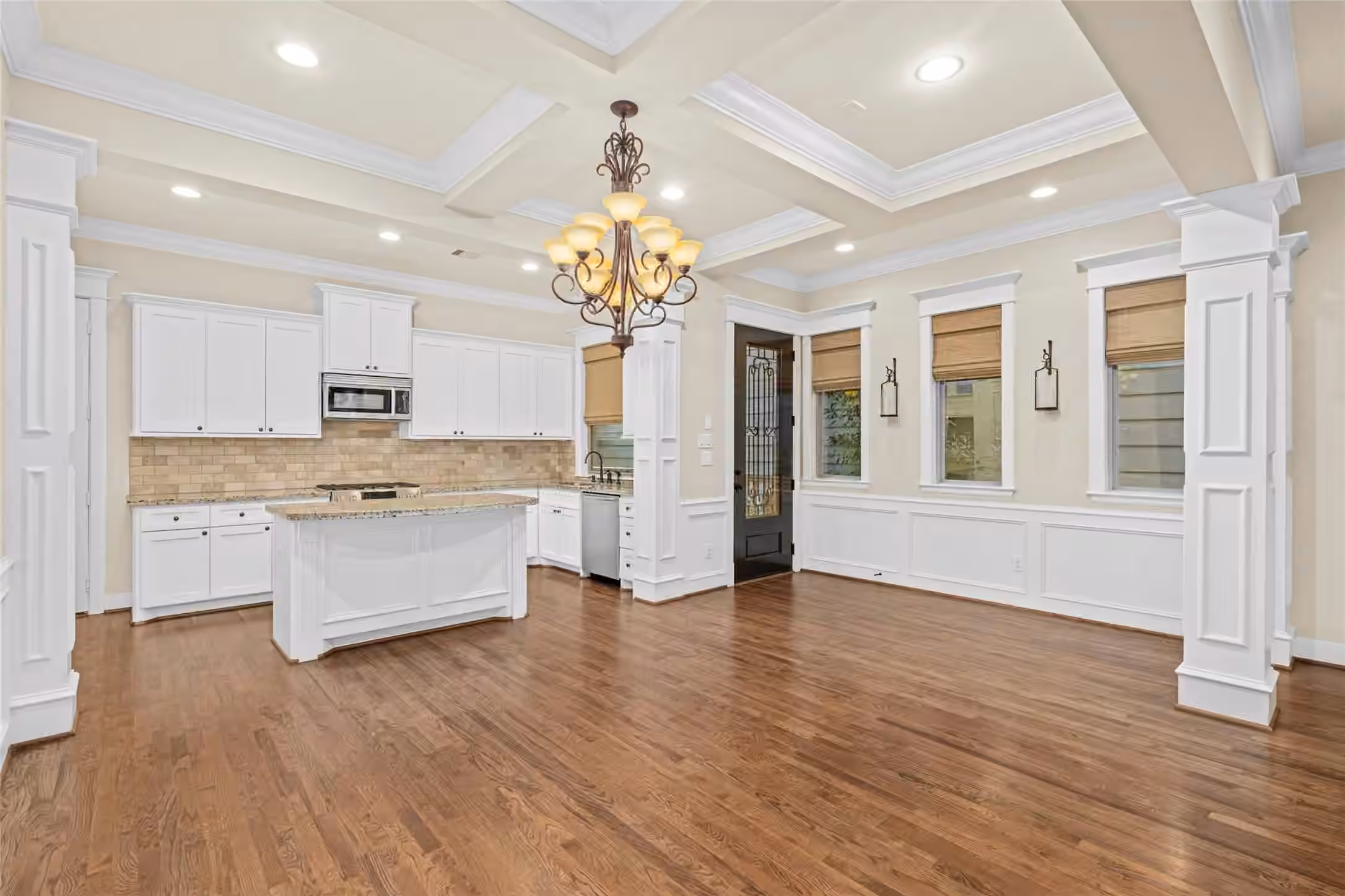 Photo 6 of 412 W 25th Street, Houston, TX