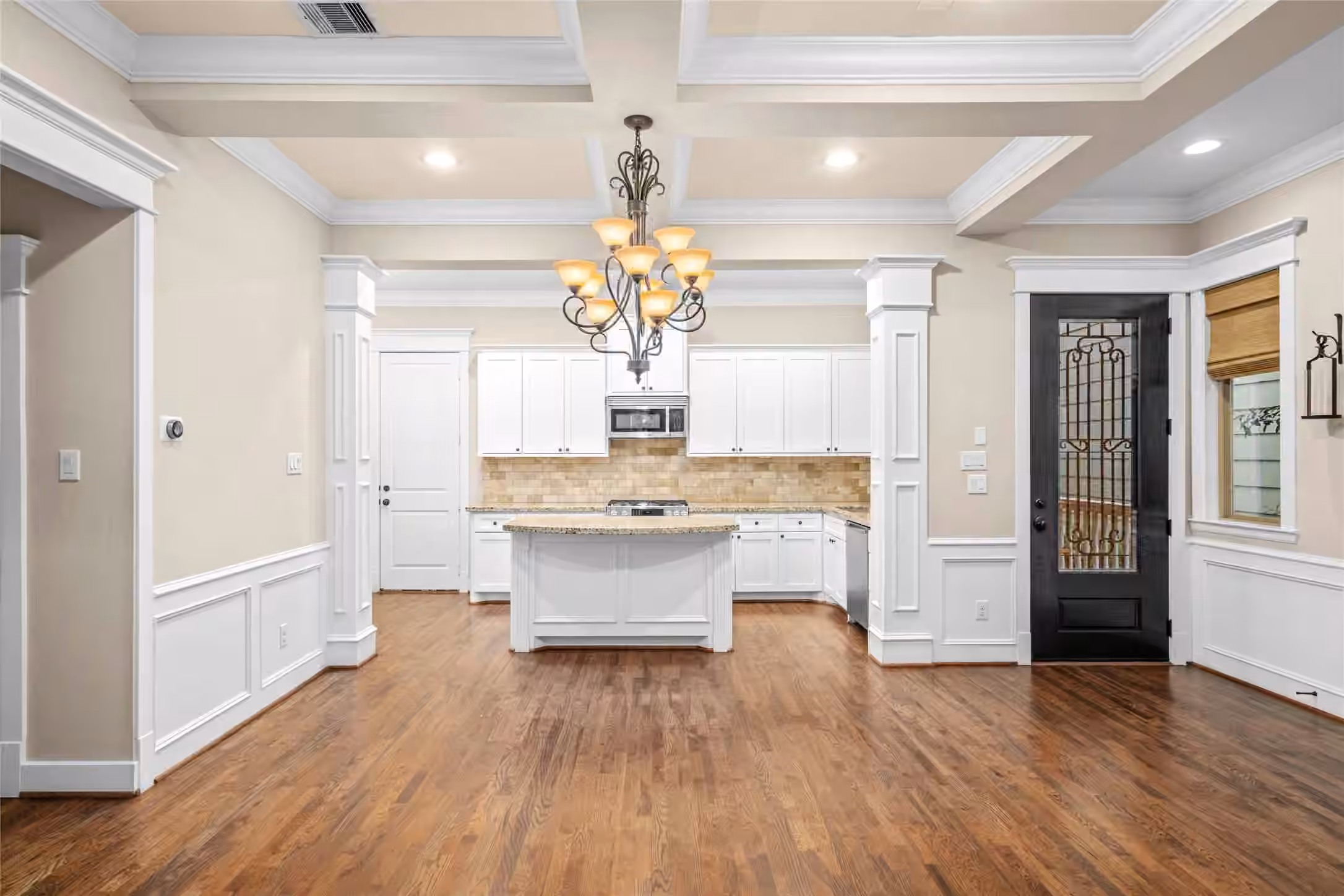 Photo 7 of 412 W 25th Street, Houston, TX