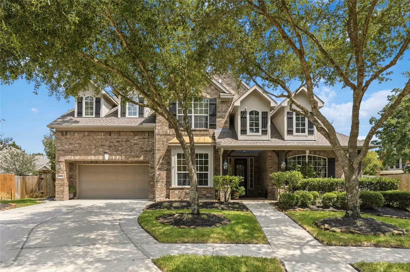 Photo 2 of 15711 Sandy Falls Court, Houston, TX
