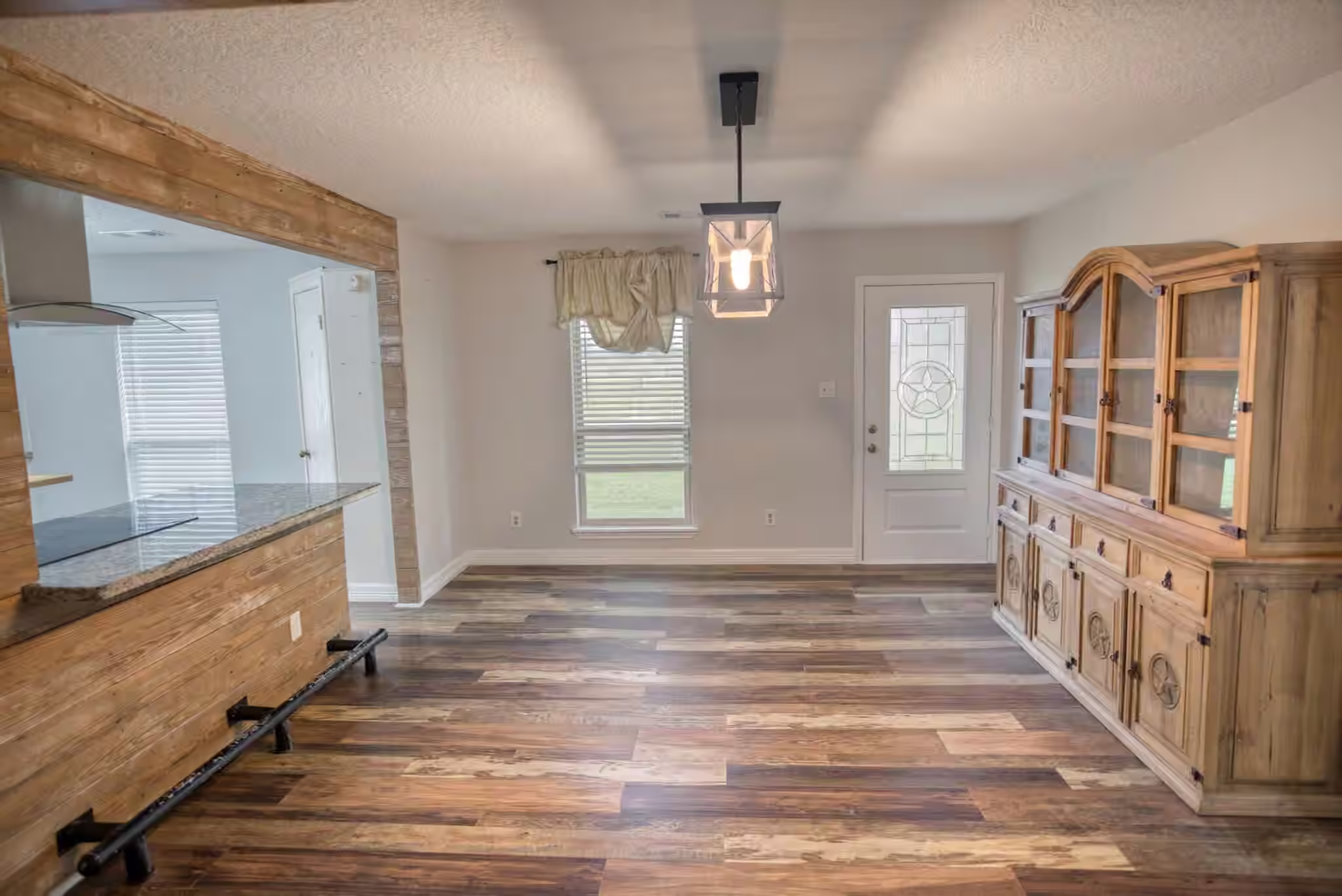Photo 6 of 3836 Brazos River Rd, CR 400, Jo