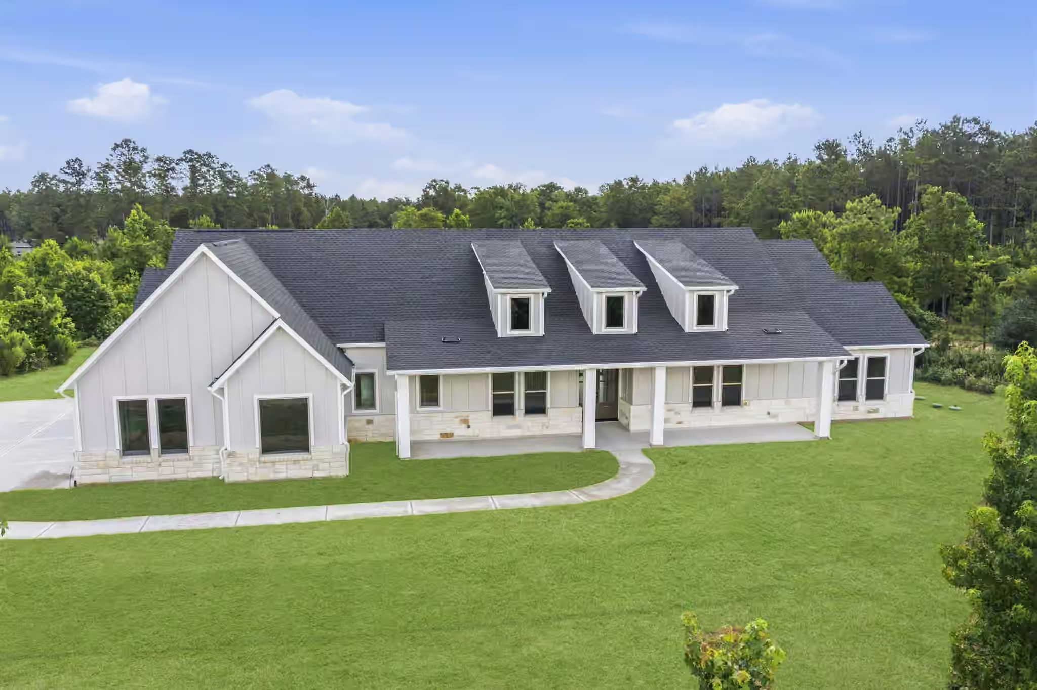 Photo of 16140 Forest Mill Road, Willis, TX 77378