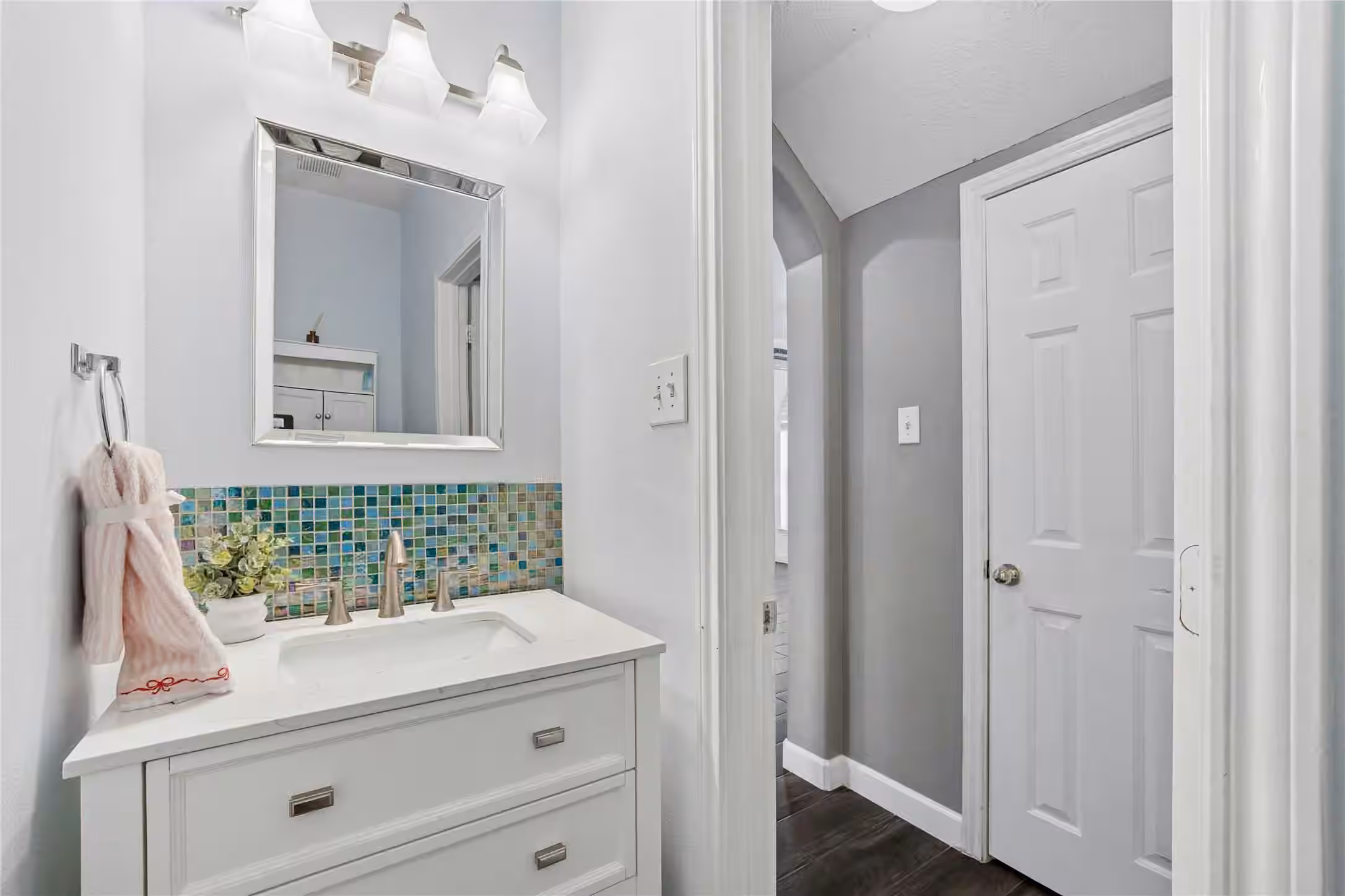 Photo 7 of 12722 Carriage Glen Drive, Tomball, TX