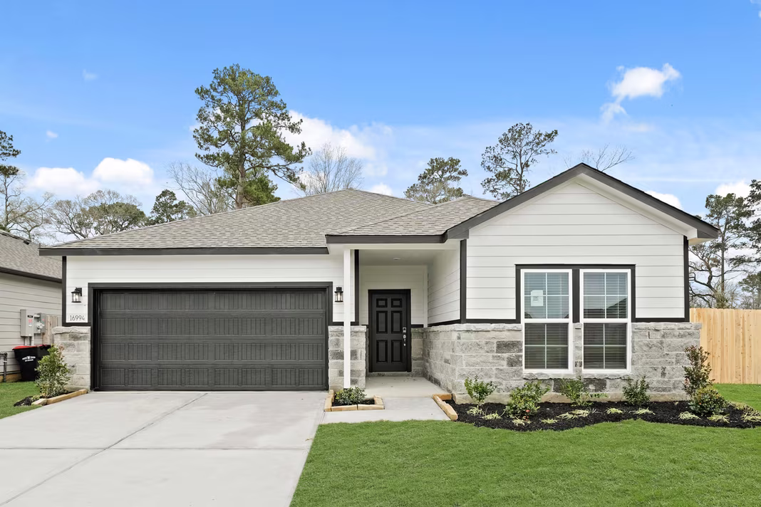 Photo of 16994 Hazelnut Drive, Conroe, TX