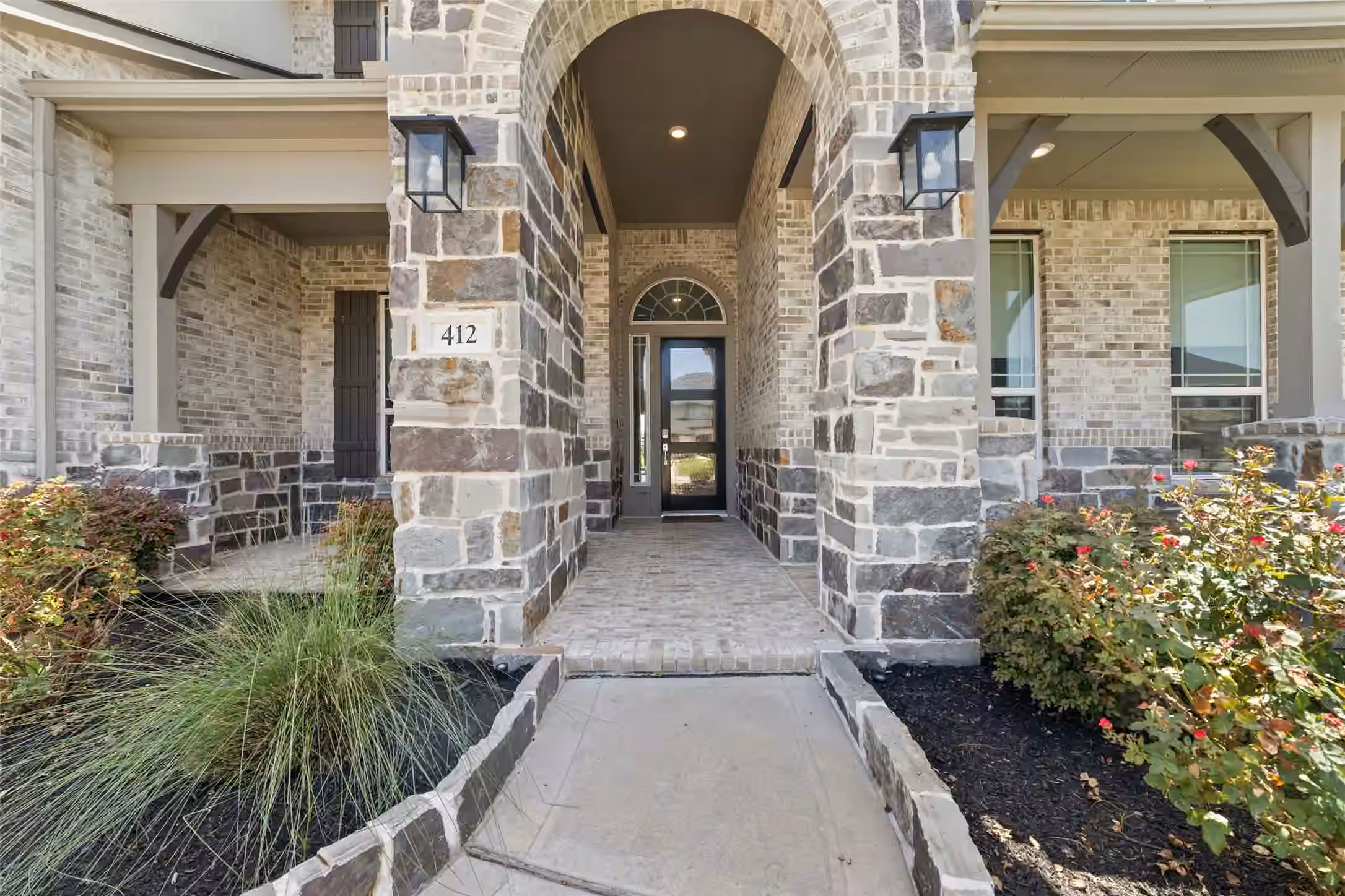Photo 5 of 412 Stratus View Court, Katy, TX