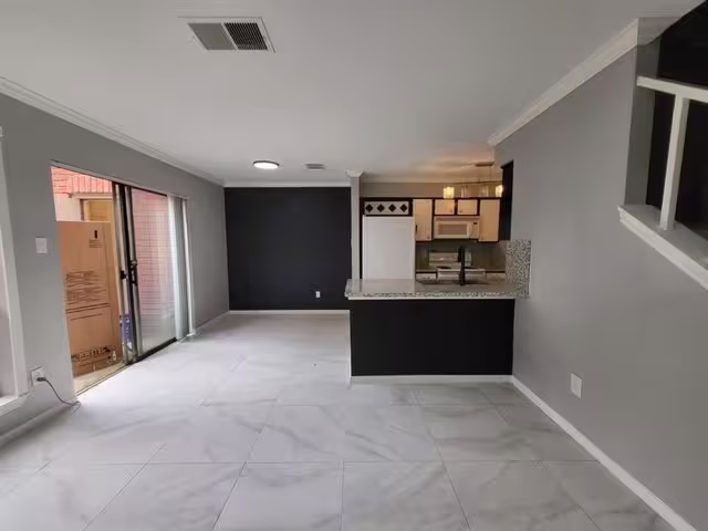 Photo 6 of 2211 S Kirkwood Road 69, Houston, TX