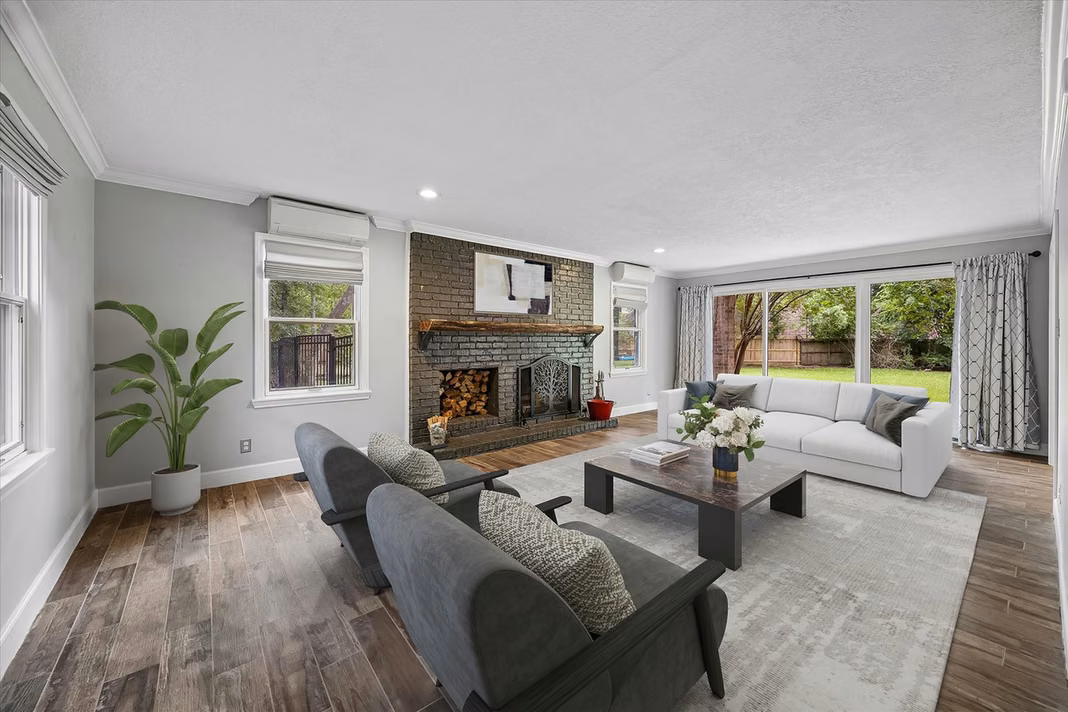 Photo 7 of 906 Quaker Bend Drive, Friendswood, TX