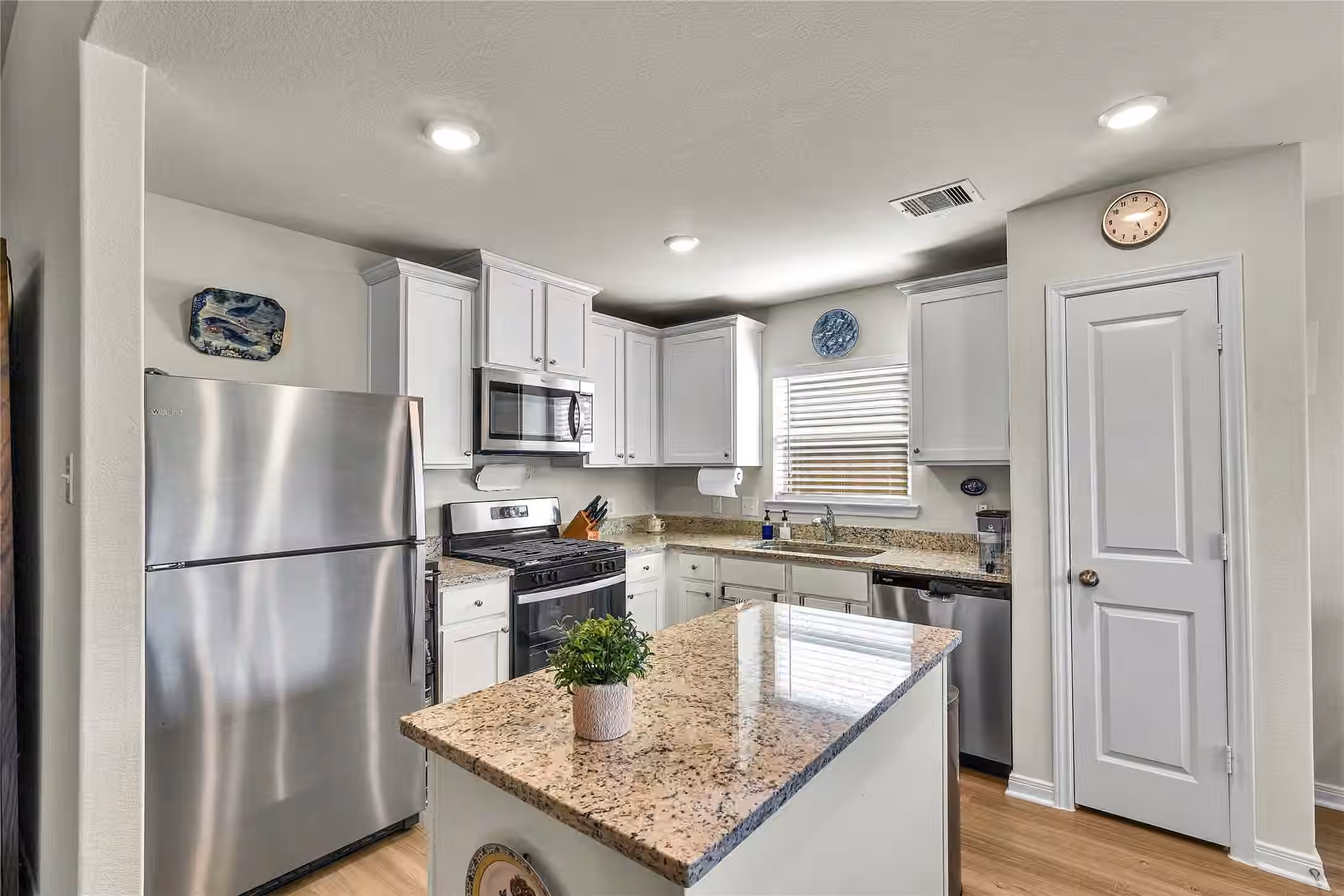Photo 2 of 16375 Sweet Grove Drive Drive, Conroe, TX