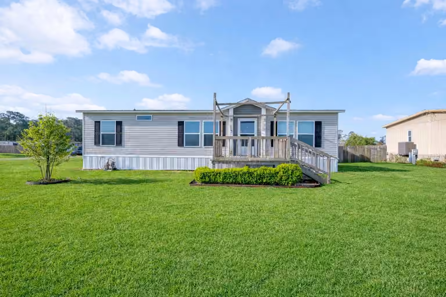 Photo 4 of 17680 Old Highway 105 E, Conroe, TX
