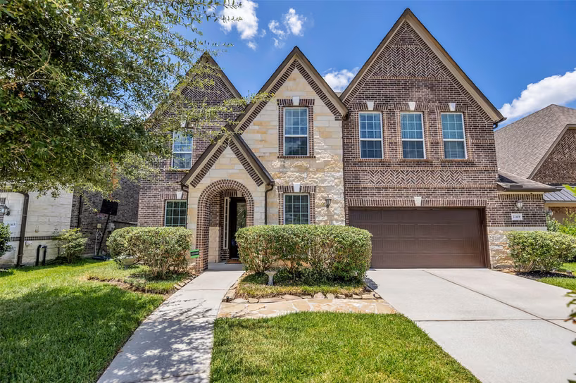 Photo 3 of 22419 Sawmill Ranch Drive, Spring, TX