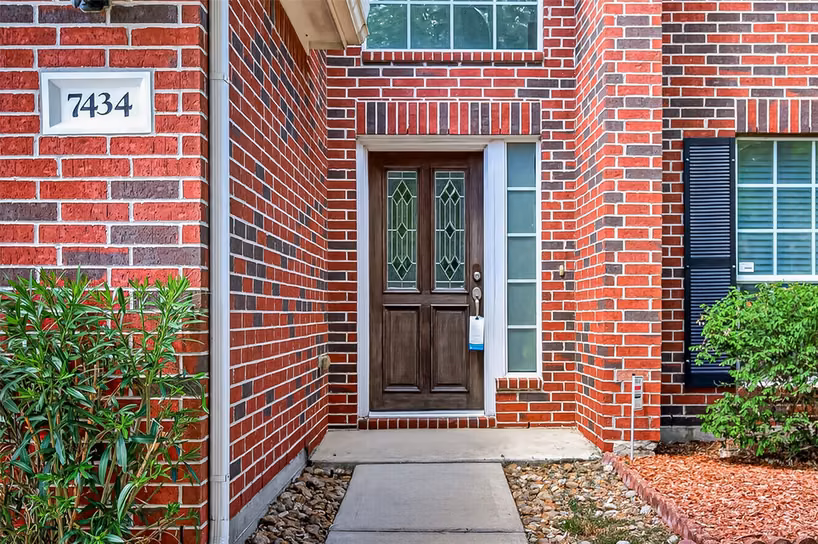 Photo 4 of 7434 Garland Mist Lane, Richmond, TX