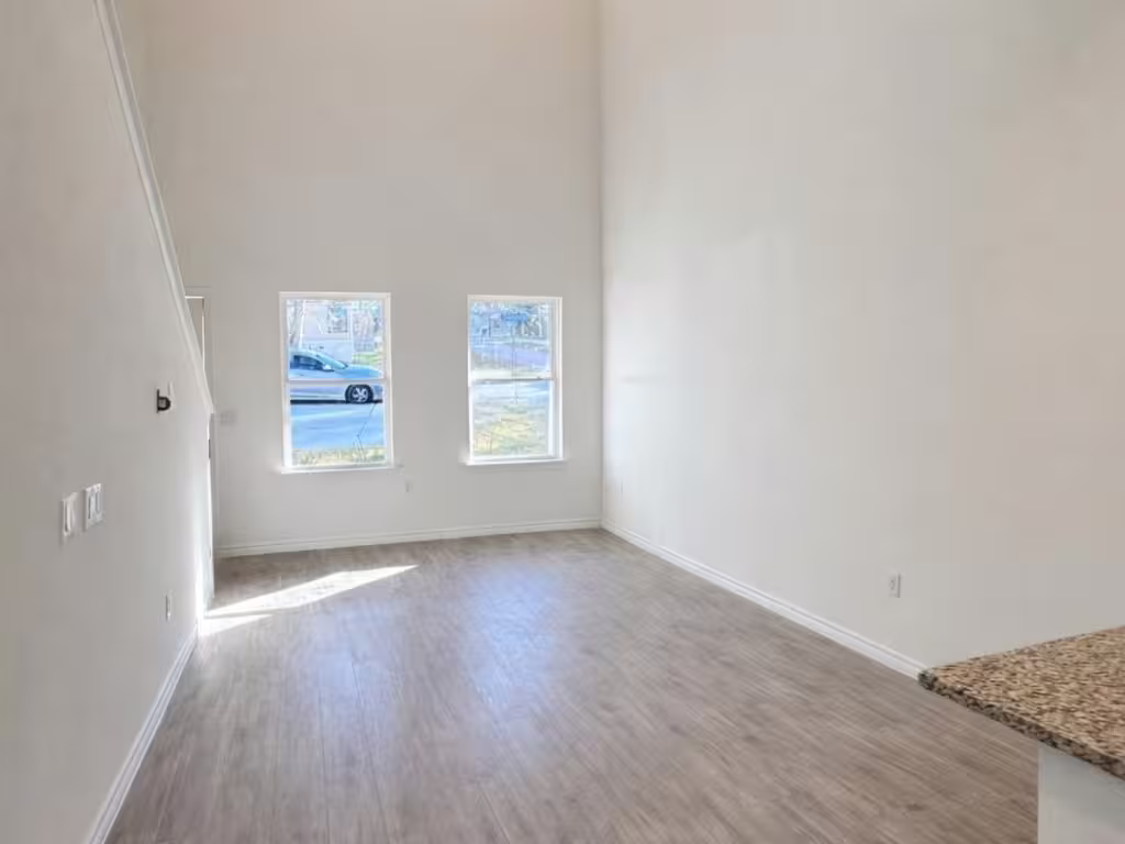 Photo 2 of 16984 Kempwood, Montgomery, TX