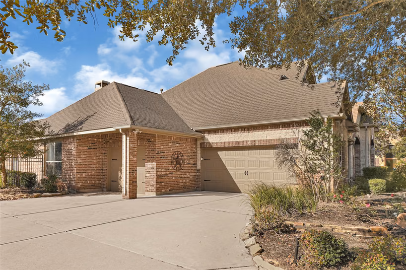 Photo 4 of 17811 Fairhaven Gateway Drive, Cypress, TX