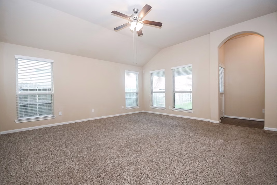 Photo 6 of 18914 Elrington Creek Court, Richmond, TX