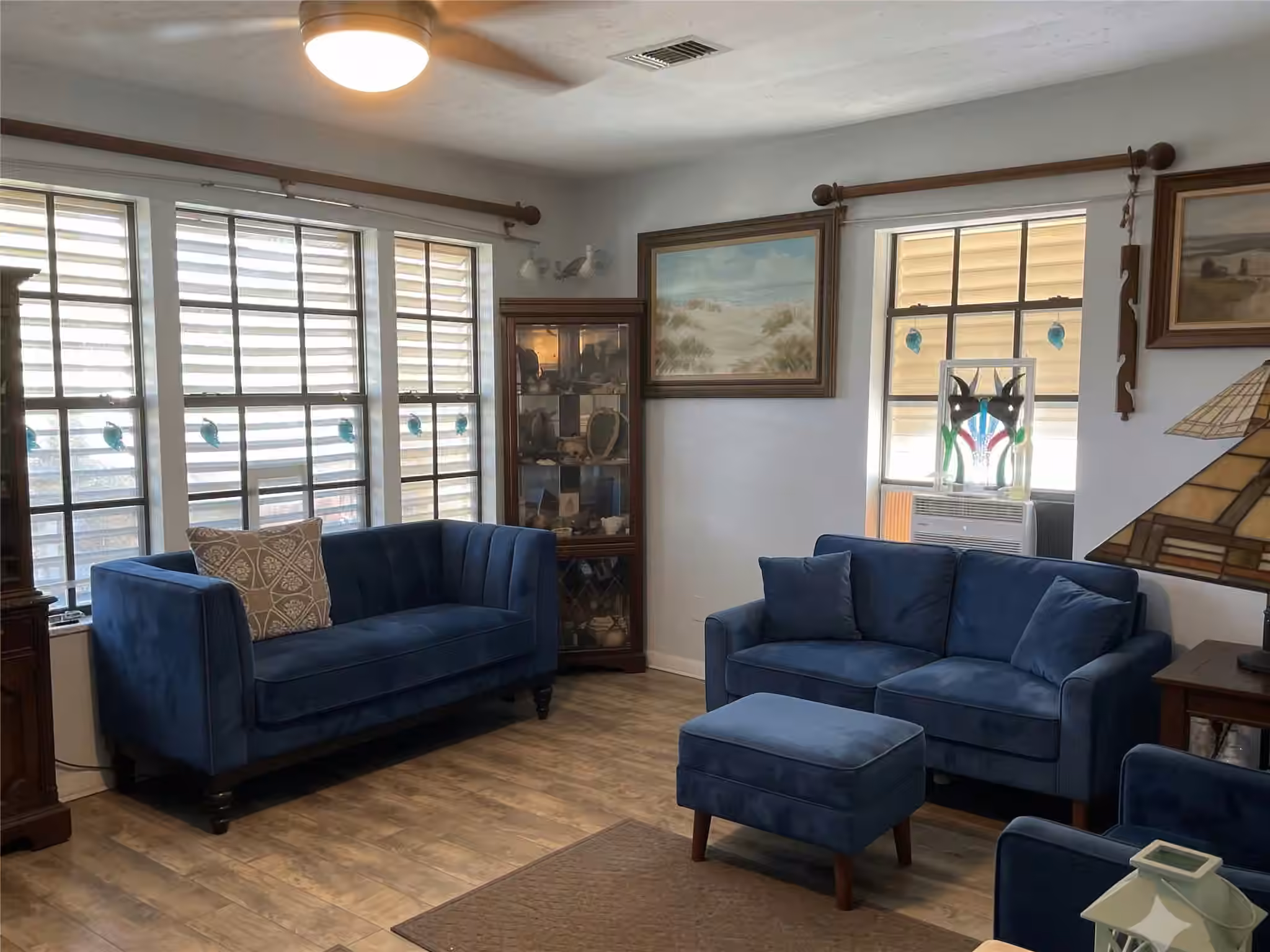 Photo 5 of 910 Avenue L, Galveston, TX