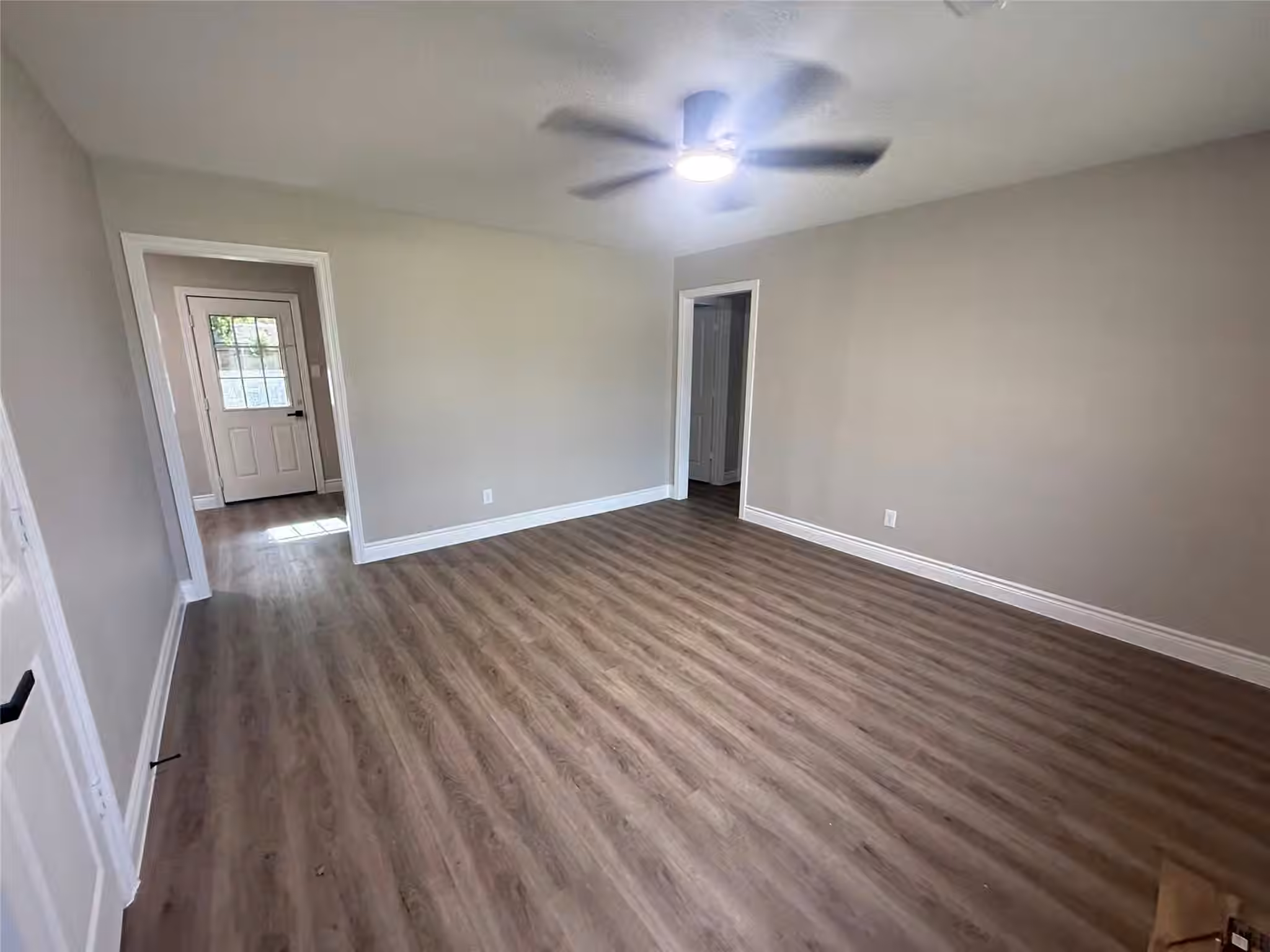 Photo 4 of 2115 Dewberry Lane, Pasadena, TX