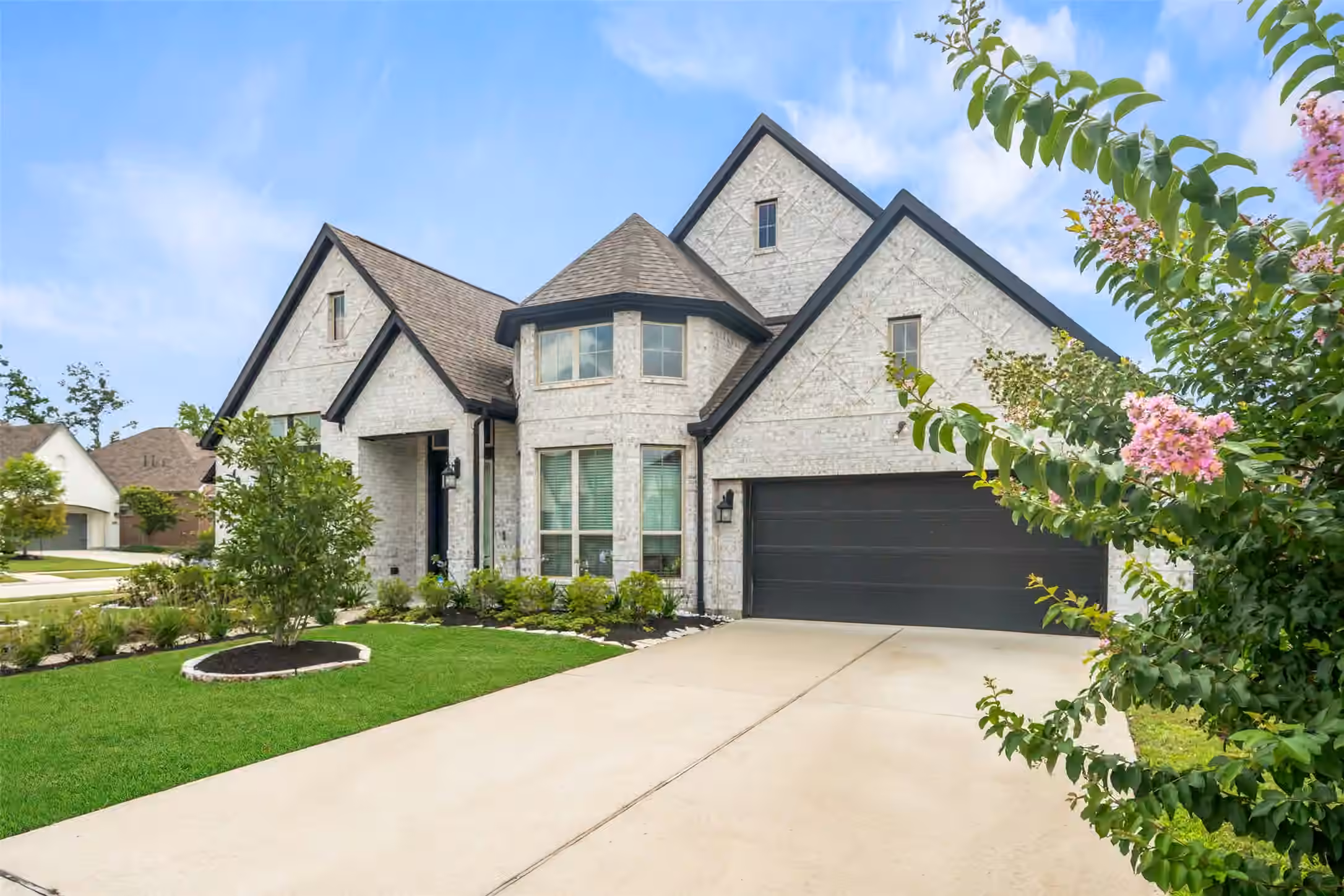 Photo 2 of 17401 Orchid Falls Lane, Conroe, TX