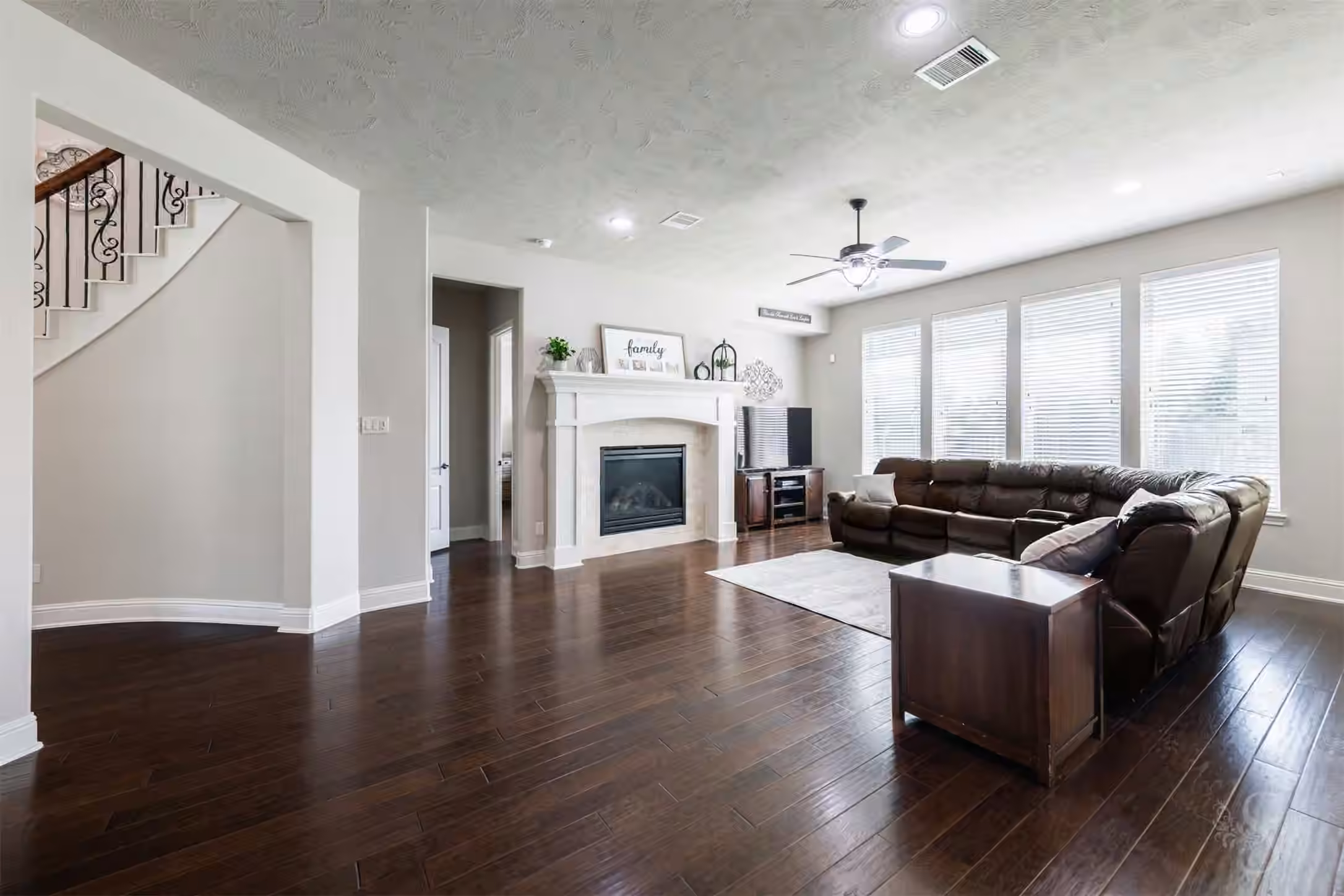 Photo 7 of 5303 Boerne Pointe Court, Fulshear, TX