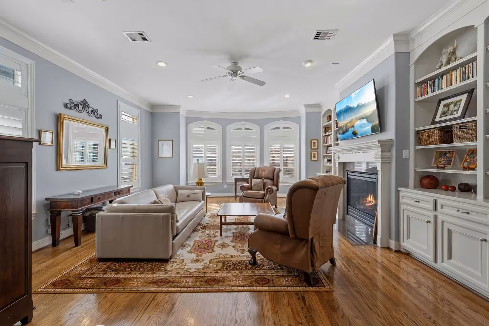 Photo 6 of 2419 Driscoll Street, Houston, TX