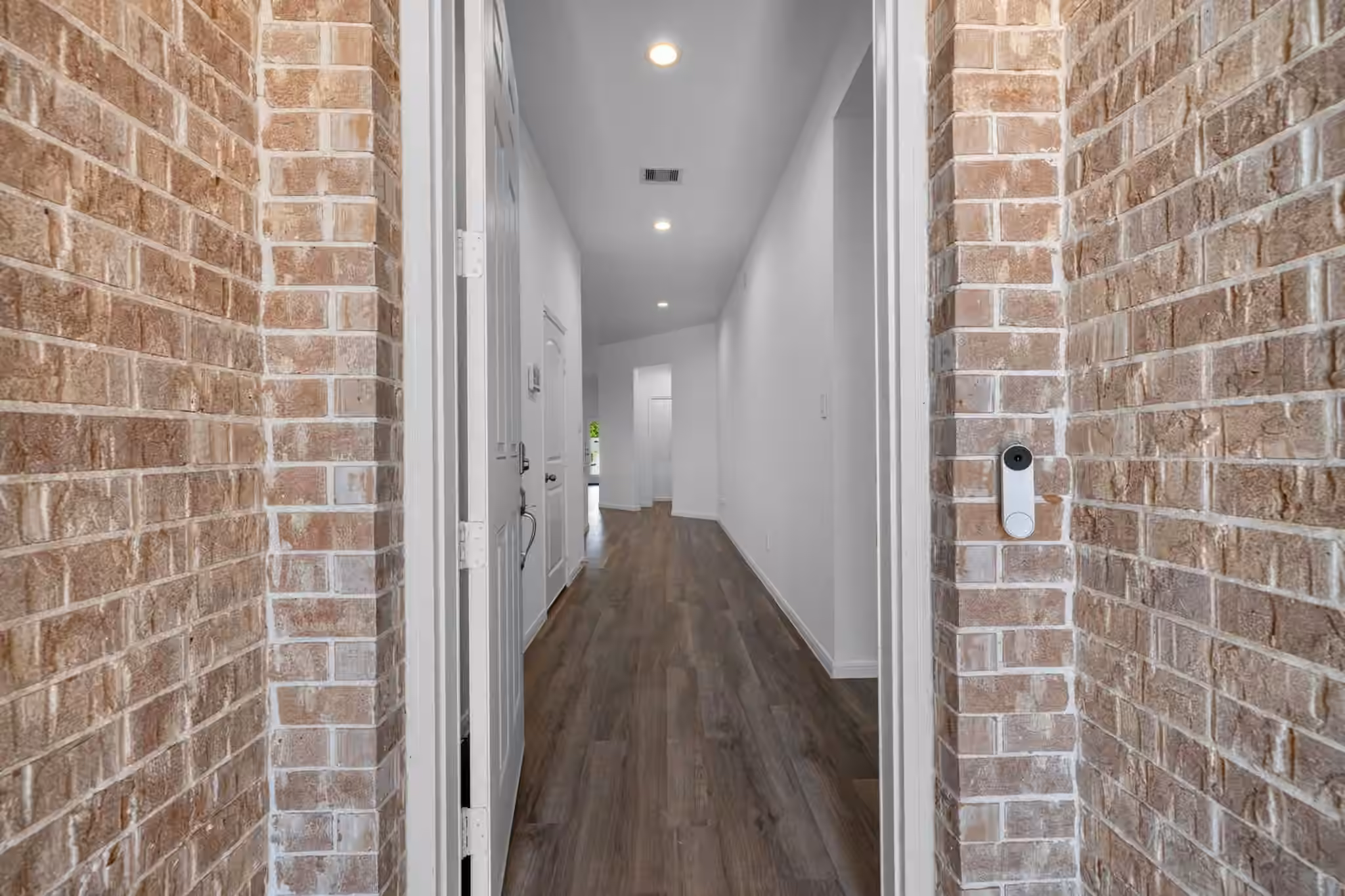 Photo 6 of 373 Pleasant Hill Way, Conroe, TX