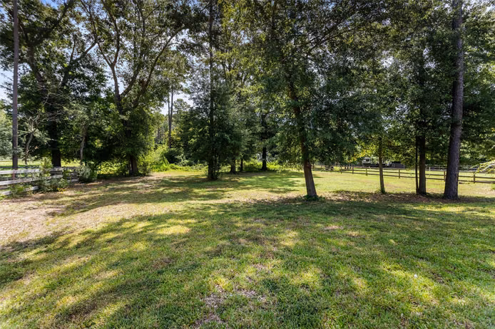 Photo 6 of 152 Leila Lane, New Waverly, TX