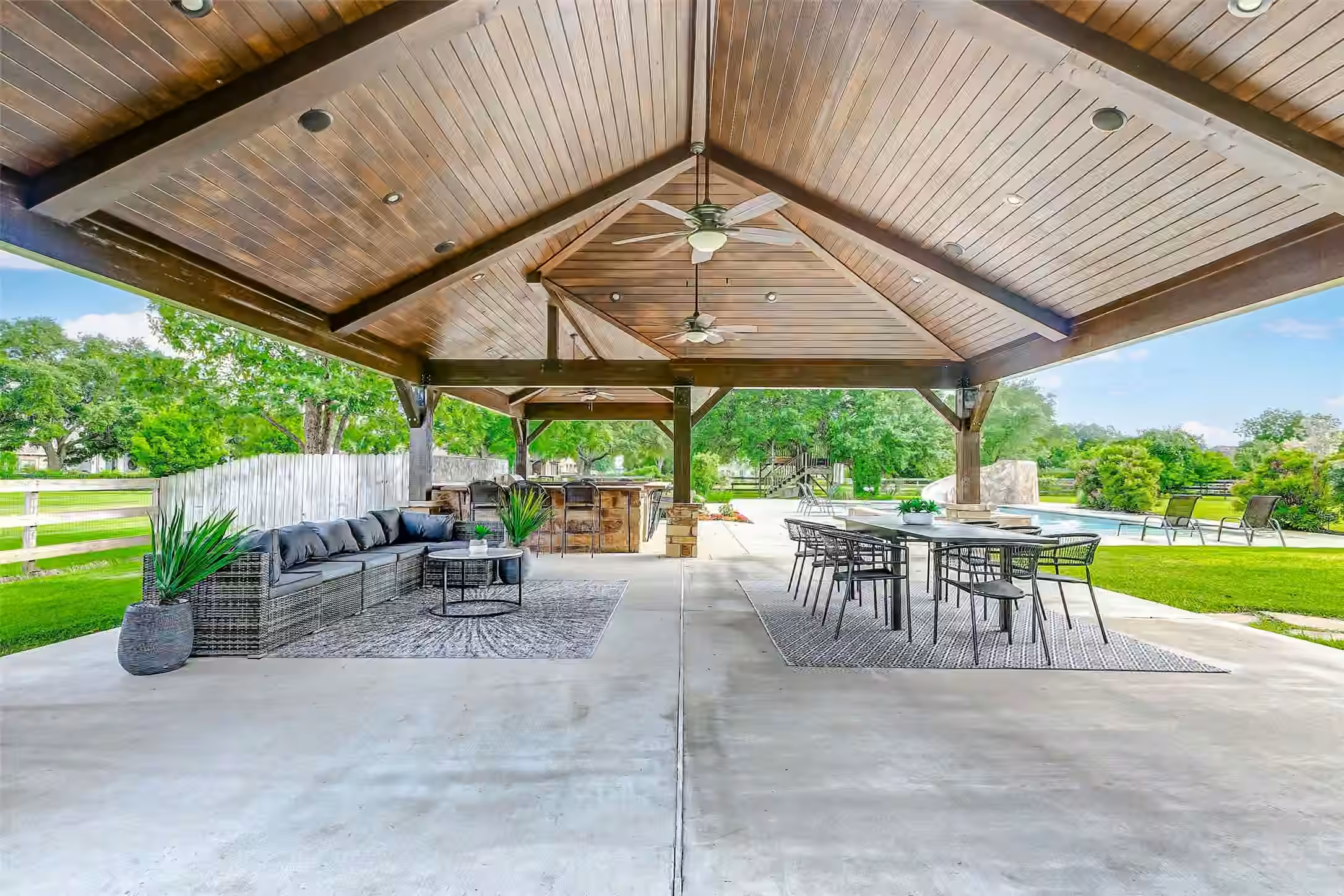 Photo 6 of 3807 Westerdale Drive, Fulshear, TX