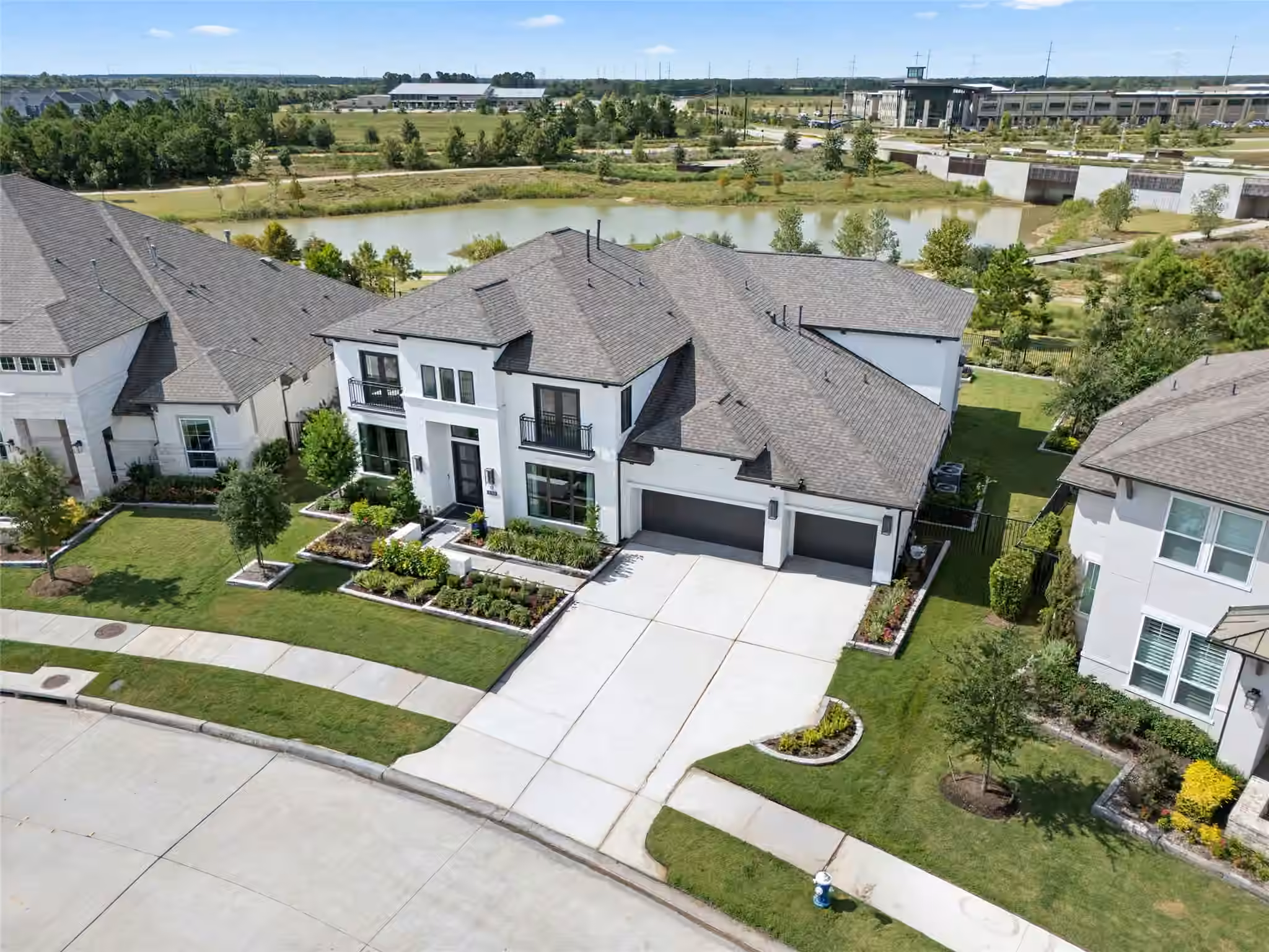 Photo 2 of 10703 Monarch Butterfly Drive, Cypress, TX