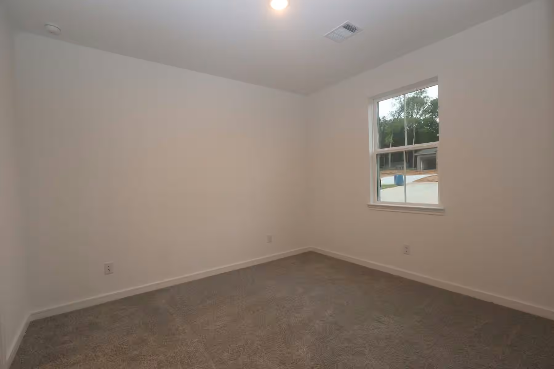 Photo 4 of 123 Roebuck Lane, New Waverly, TX