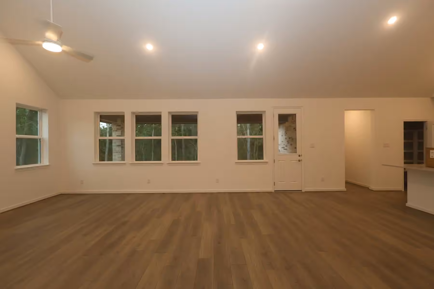 Photo 7 of 123 Roebuck Lane, New Waverly, TX