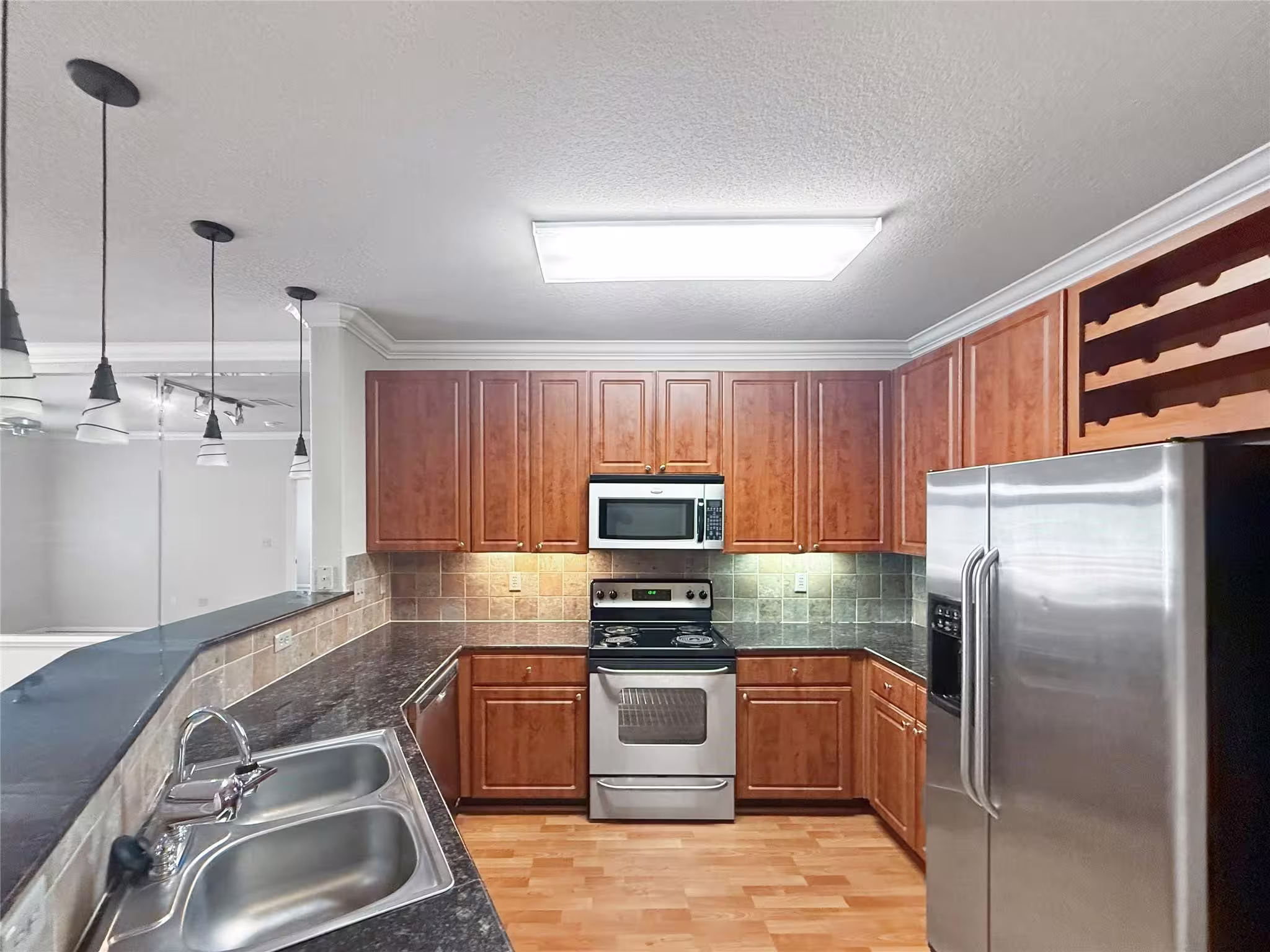 Photo 7 of 1711 Old Spanish Trail 240, Houston, TX