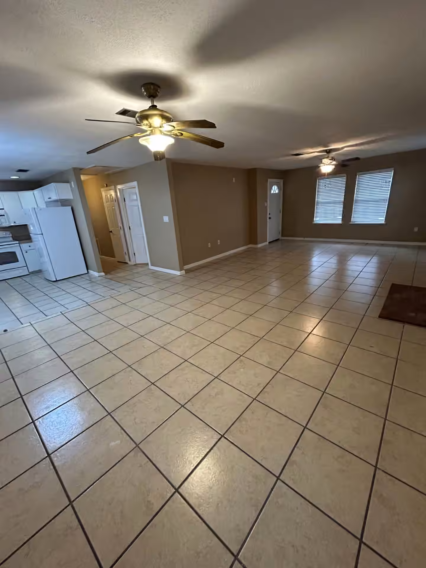 Photo 7 of 118 Tarpon Avenue, Galveston, TX