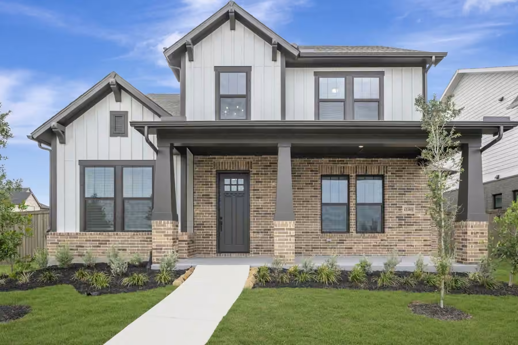 Photo 2 of 12203 Canal View Boulevard, Mont Belvieu, TX