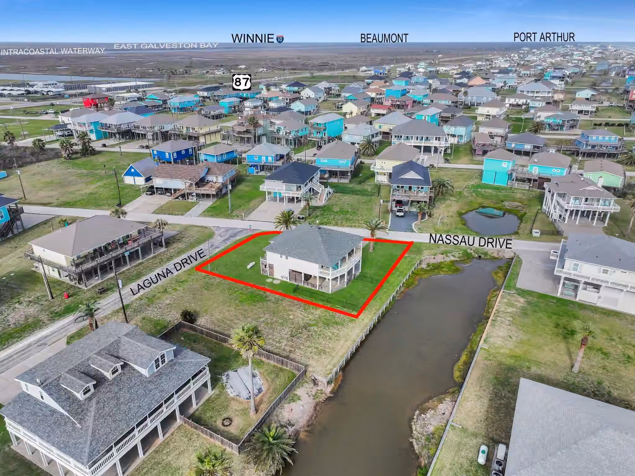 Photo 4 of 2946 Laguna Drive, Crystal Beach, TX