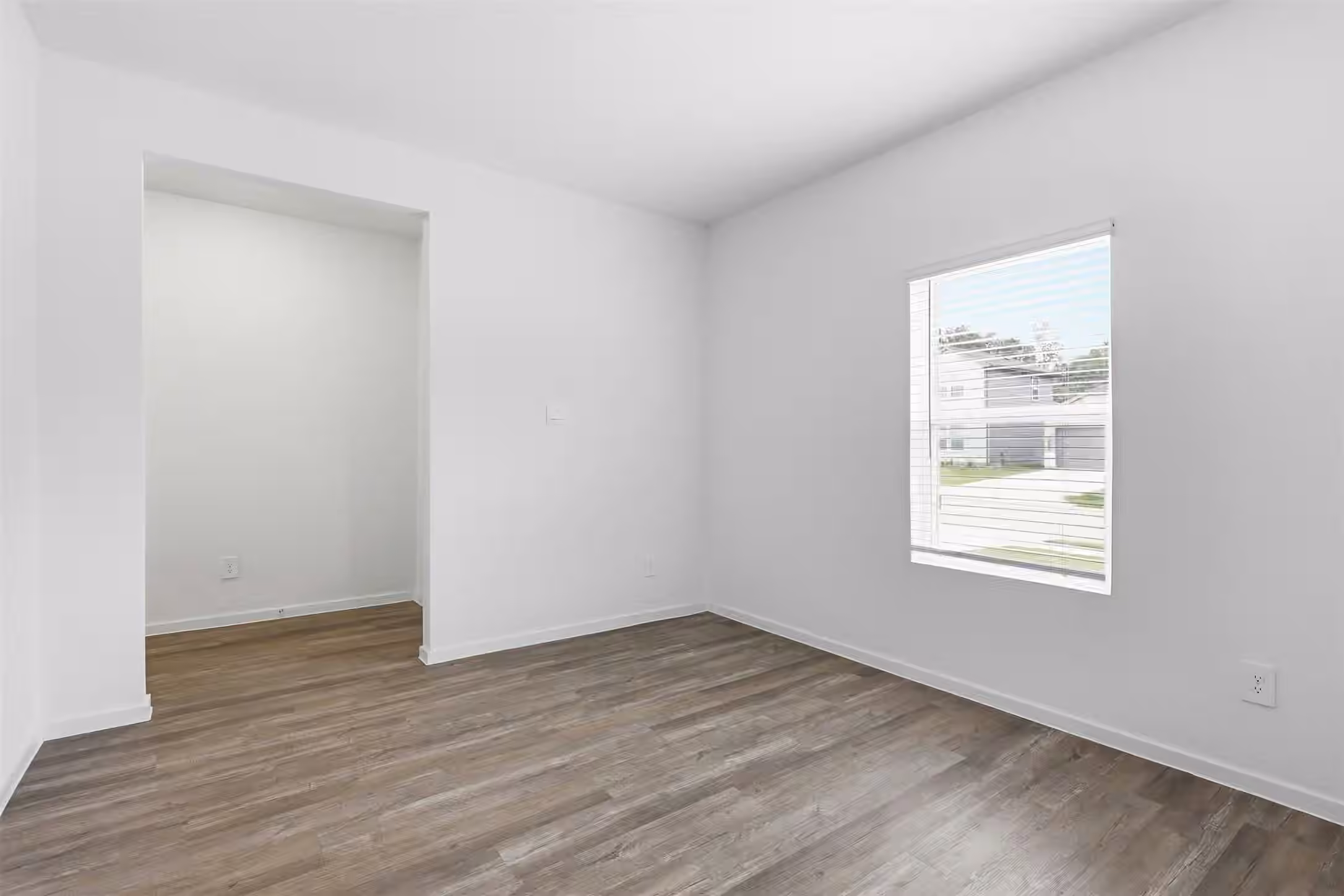 Photo 4 of 15867 Elegant Pine Lane, Magnolia, TX