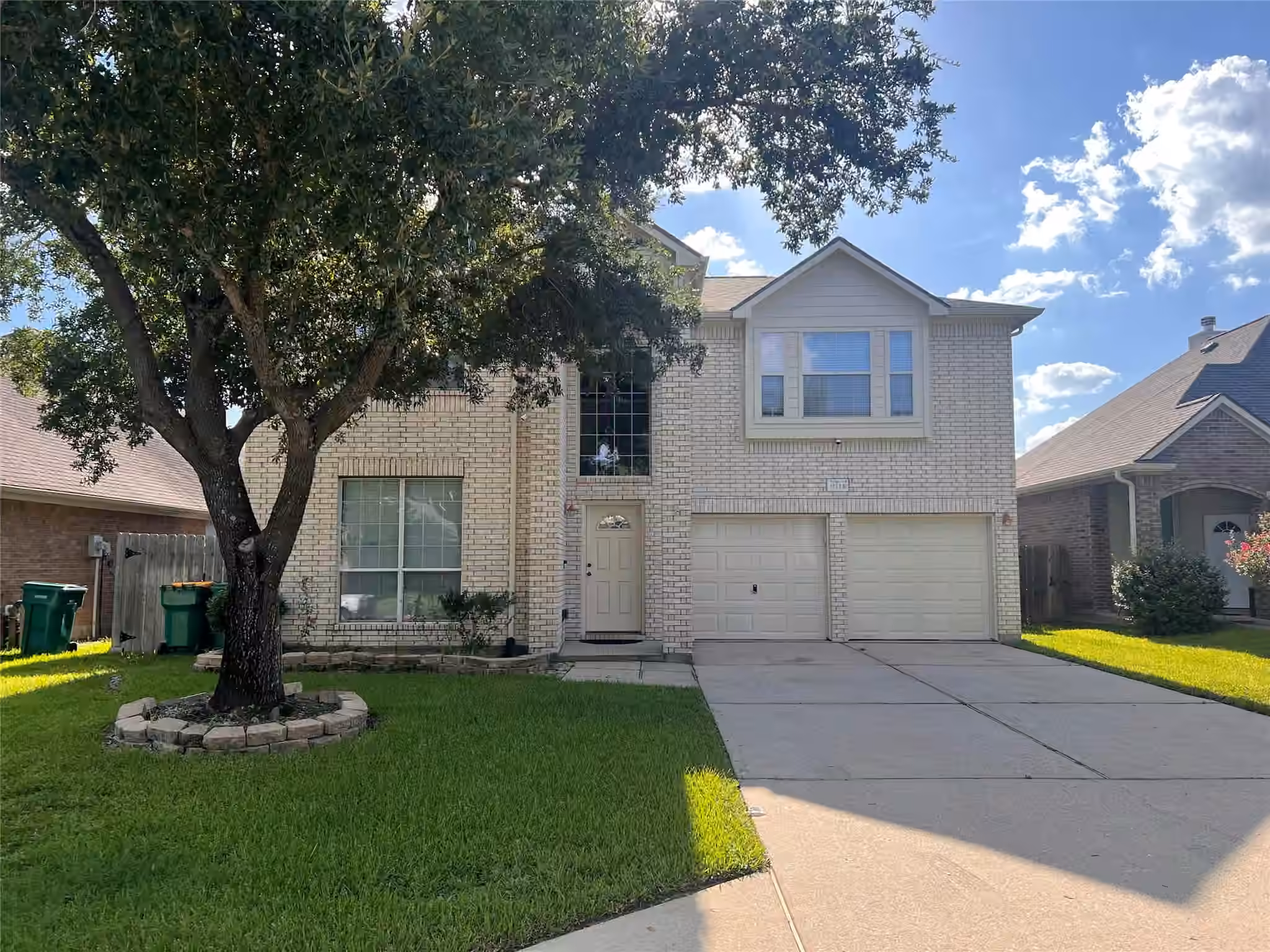 Photo 2 of 11123 Blue Feather Drive, Houston, TX