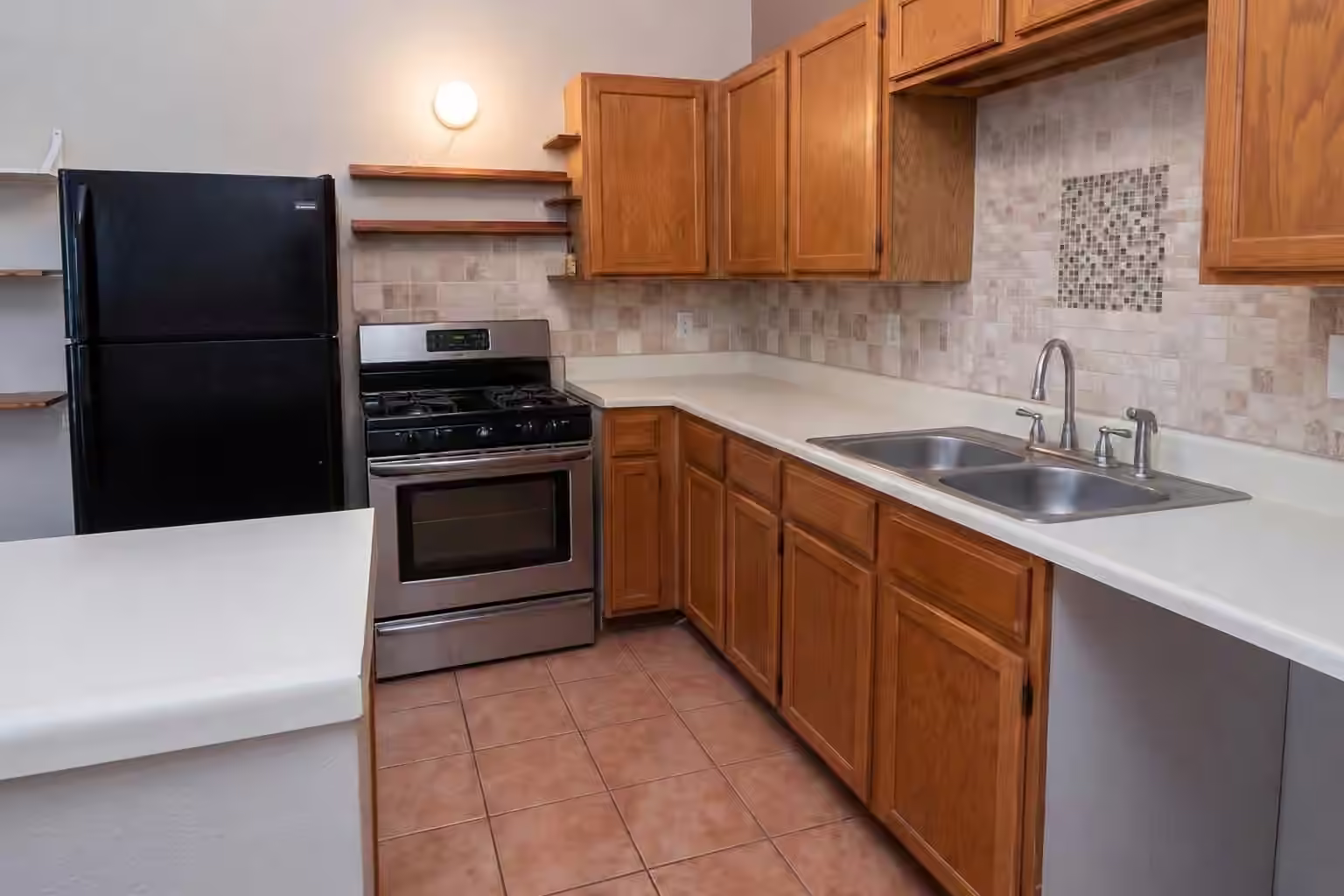 Photo 5 of 18527 Trail Bend Lane, Houston, TX