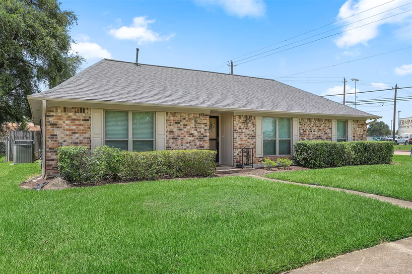 Photo 2 of 3002 Village Lane, Deer Park, TX