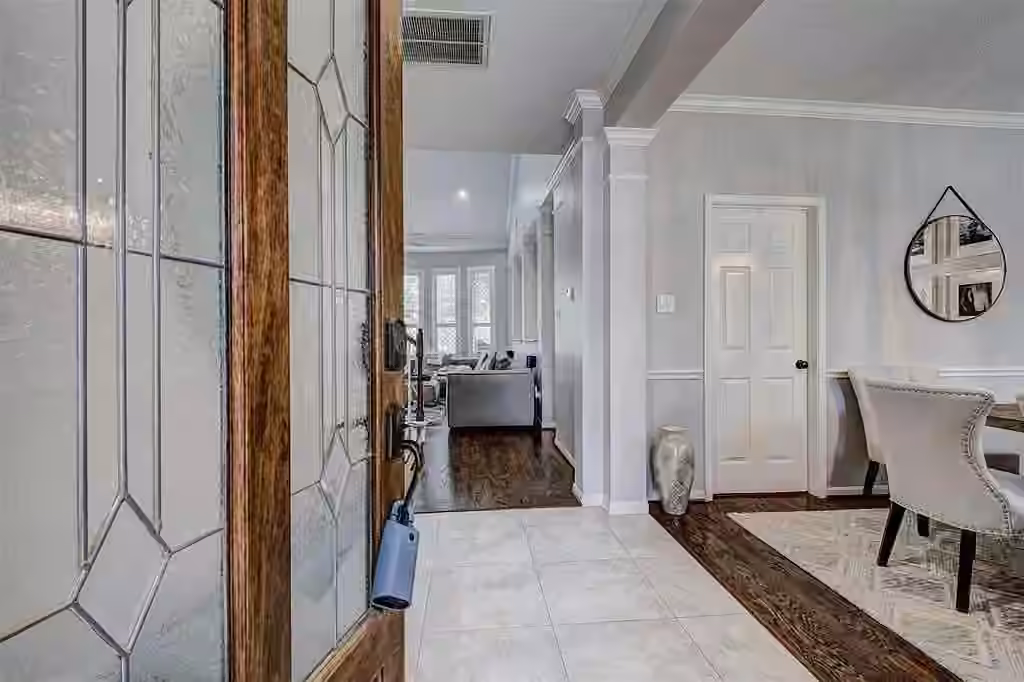 Photo 3 of 1207 Campton Court, Houston, TX