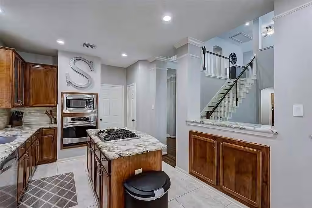 Photo 7 of 1207 Campton Court, Houston, TX