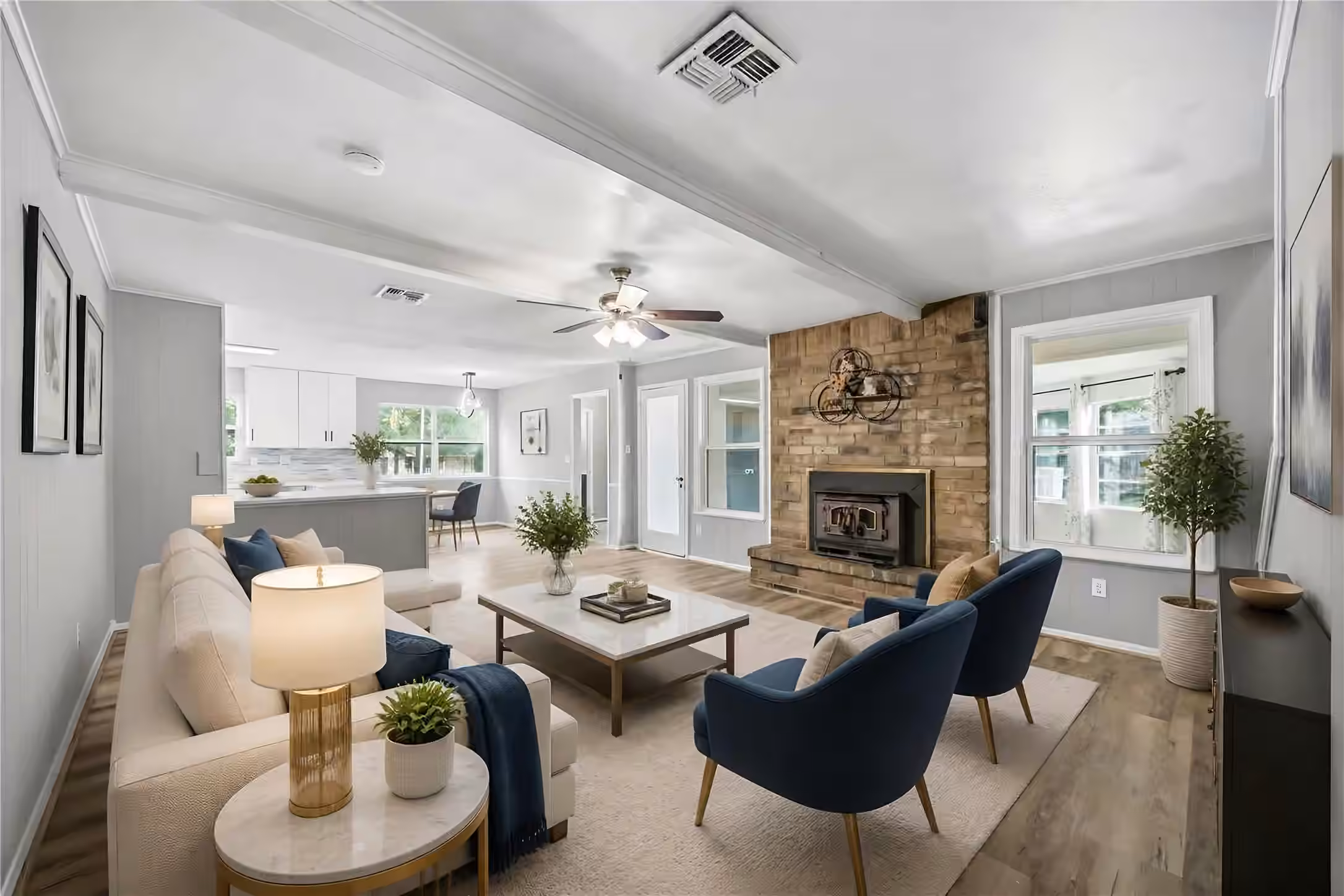 Photo 6 of 203 Wedgewood Court, Oak Ridge North, TX