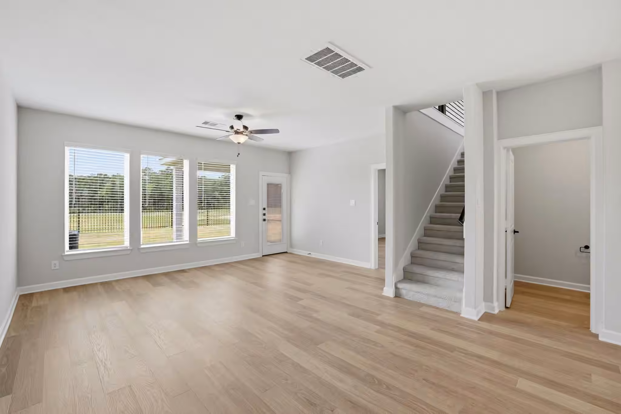 Photo 5 of 21707 Lavender Falls Drive, Magnolia, TX