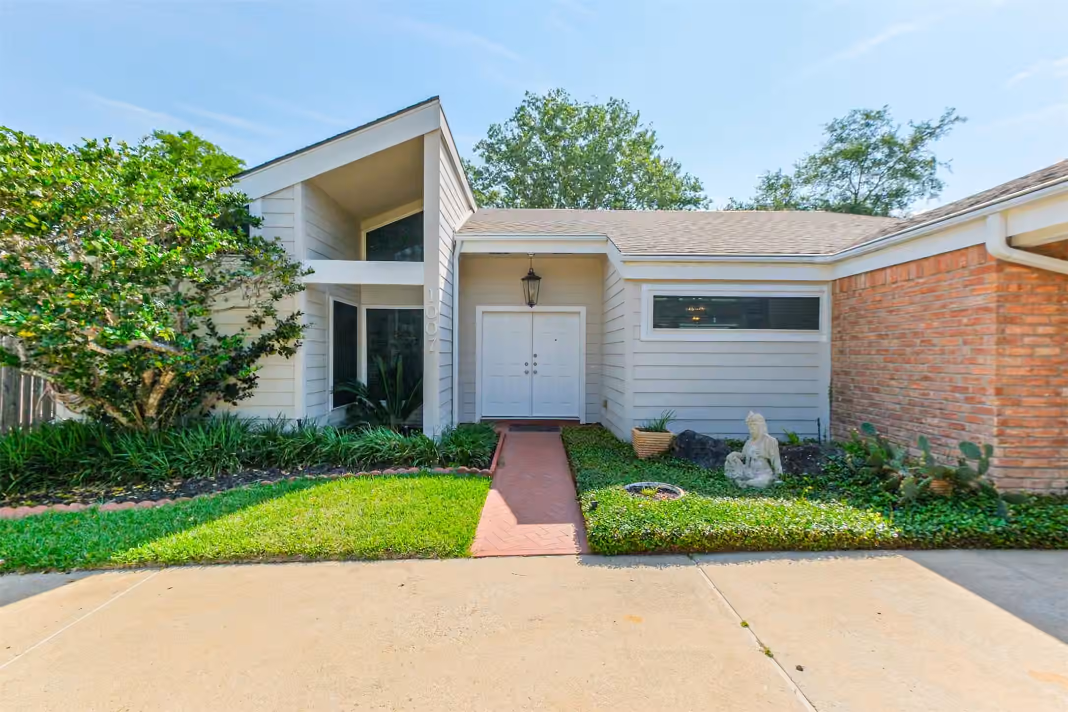 Photo of 1007 Arrow Hill Road, Houston, TX 77077