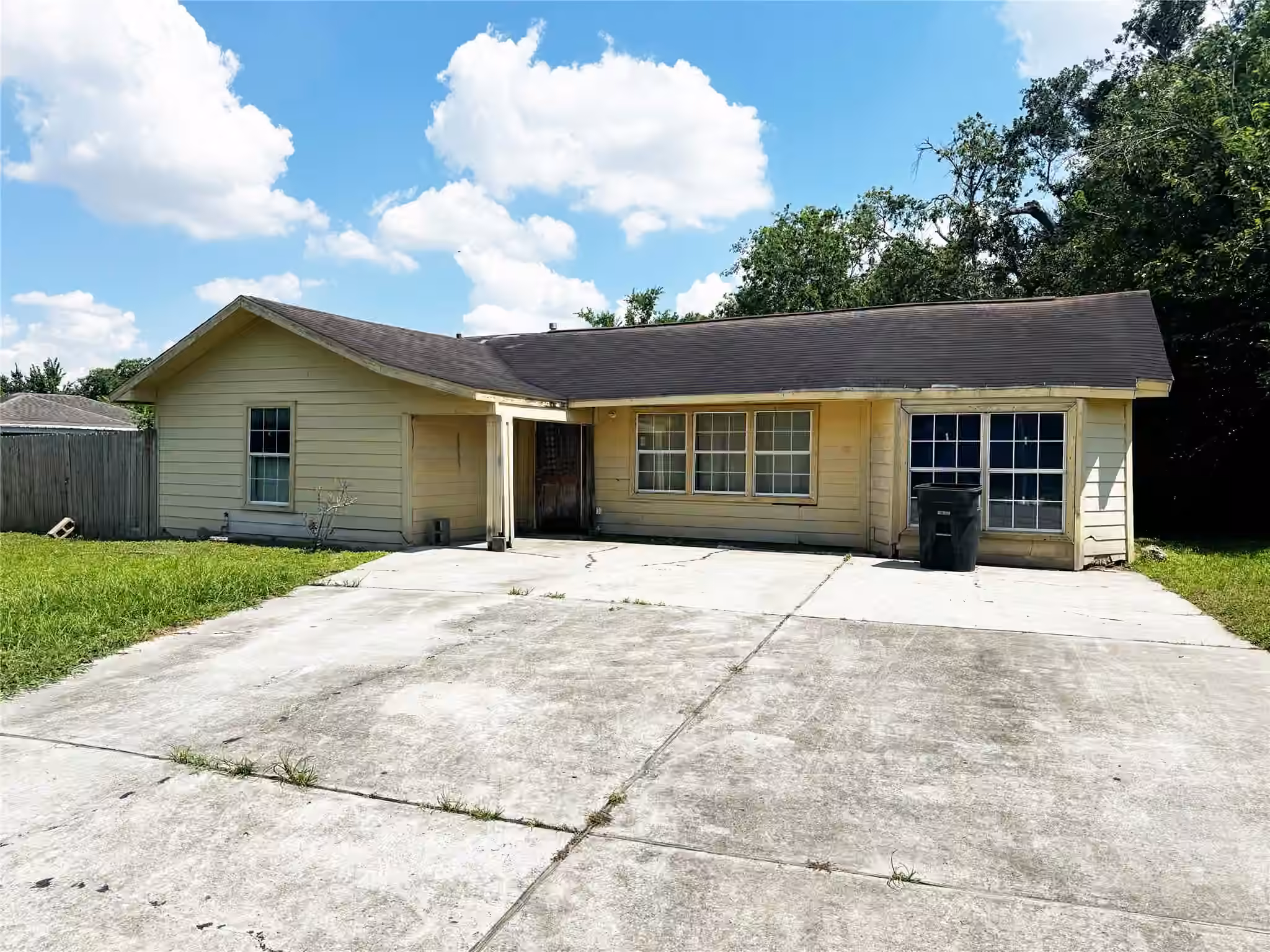 Photo of 5950 Southlark Street, Houston, TX